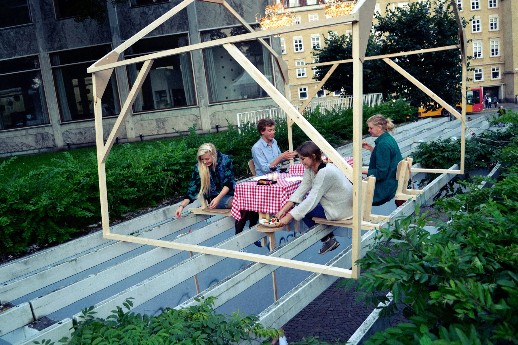 Pop-up restaurant